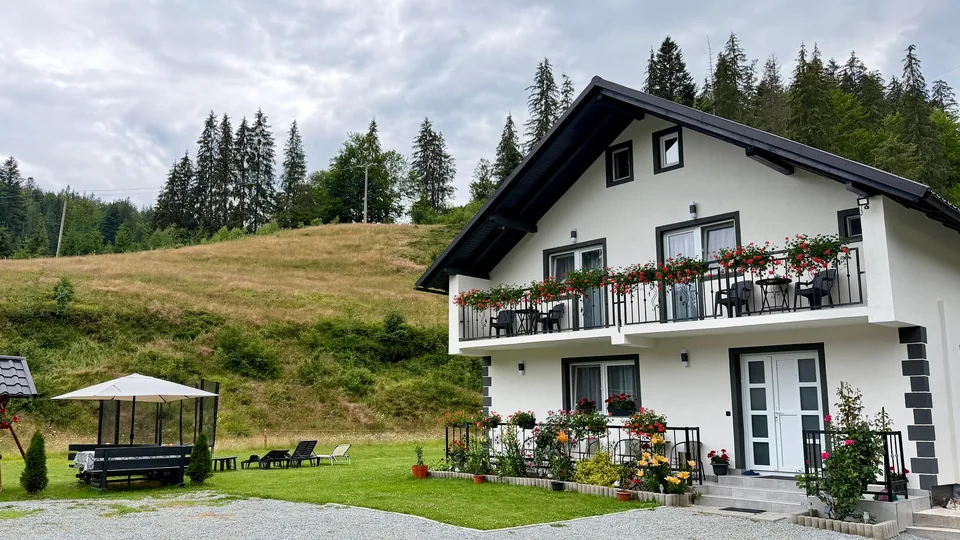 Cabana de Sub Deal — Arieșeni, Munții Apuseni